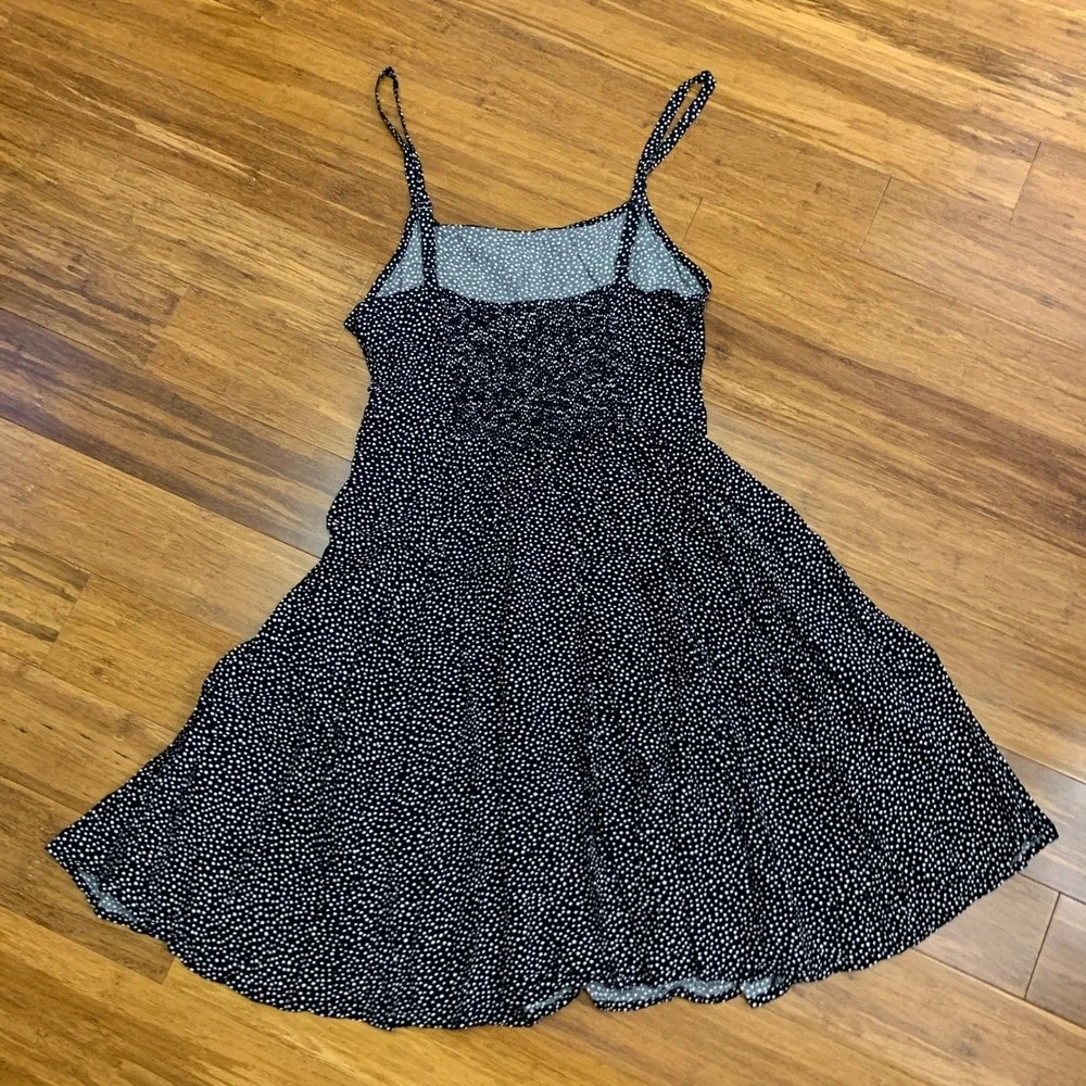 Gap Black White Polka Dot Smocked Bodice Spaghetti Strap Mini Dress Size Small‎